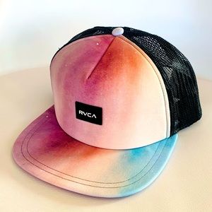 RVCA snap back hat